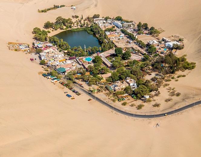 Huacachina Oasis, Peru