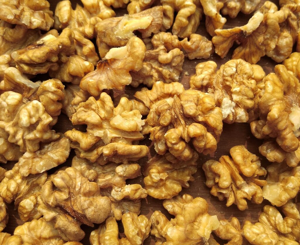 10 Foods to Slow Down Signs of Ageing : Mohit Tandon Illinois