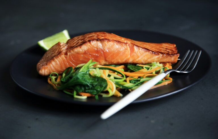 10 Foods to Slow Down Signs of Ageing : Mohit Tandon Illinois
